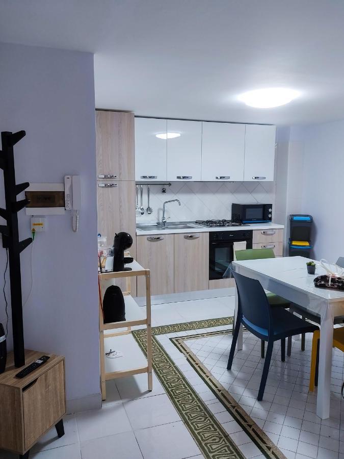ナポリLiz House Toledoアパートメント エクステリア 写真